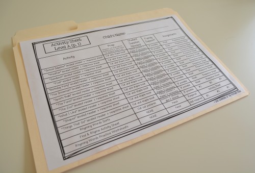 Use a simple file folder to differentiate homework assignments for your students!